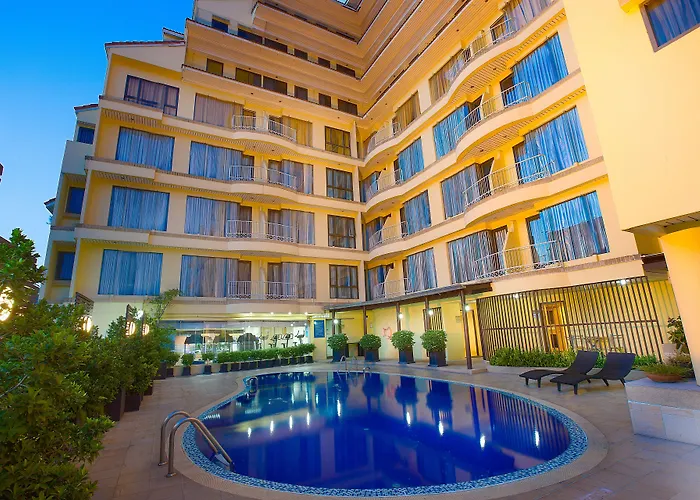 Hotel Oakwood &