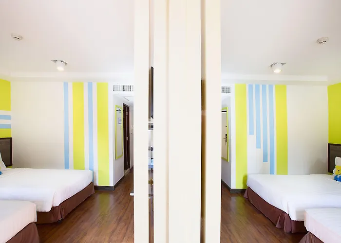 Hotel Oakwood &